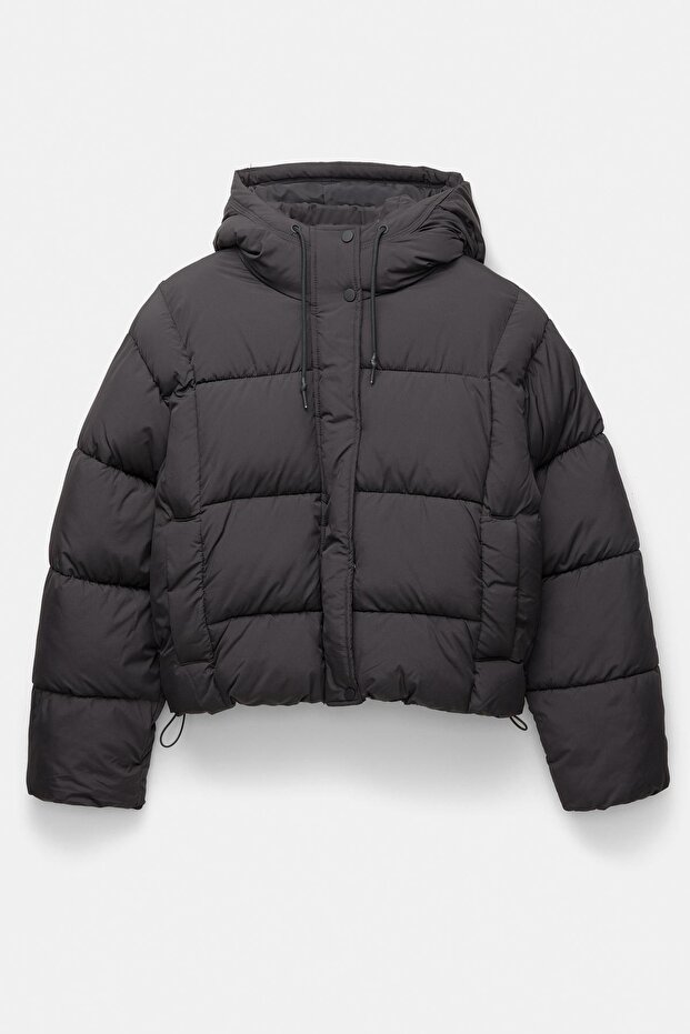 Kısa kapüşonlu şişme ceket - 6