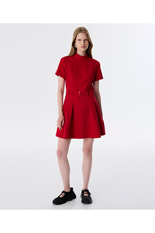 PİLELİ DİK YAKA ELBİSE - 1