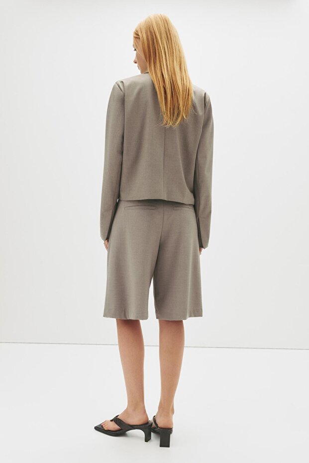 Pili Detaylı Klasik Bermuda - 4