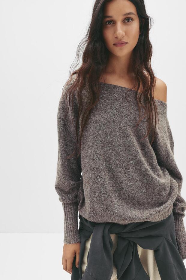 Asimetrik yumuşak örgü kazak - 1