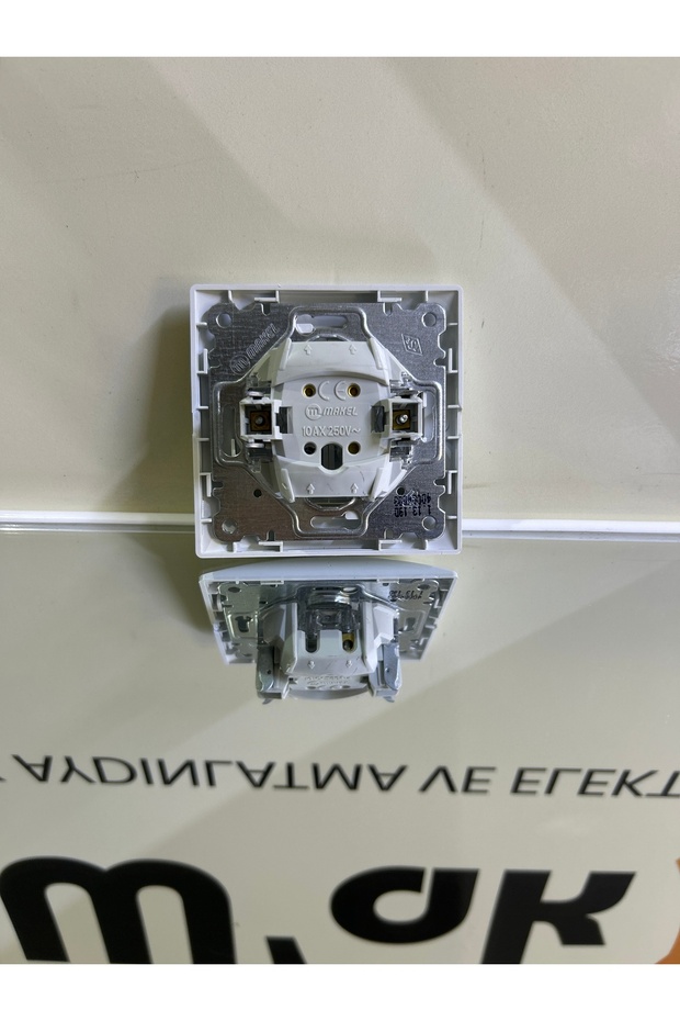 BEYAZ KOMÜTATÖR - 3