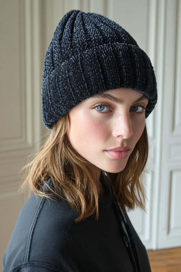 Soft Velvet Women's Beret