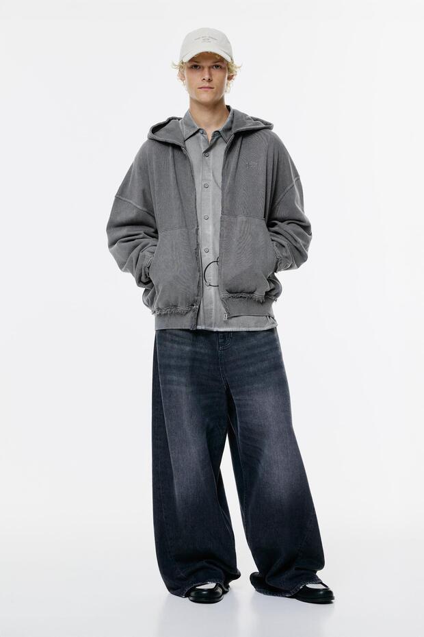 Kapüşonlu Fermuarlı Yıpranmış Sweatshirt - 2