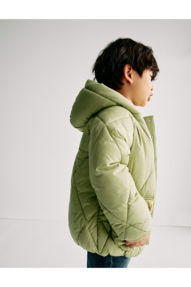 Kapüşonlu Kapitone Ceket (2–8 Yaş) - 2