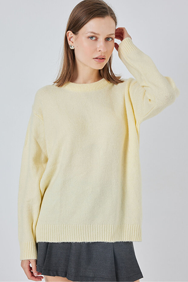 15895 Kadın Oversize Triko Kazak - A.Sarı - 3