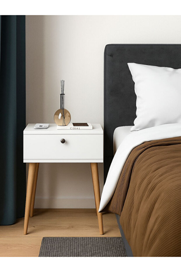 BOHEEMI KOMODİN - 1