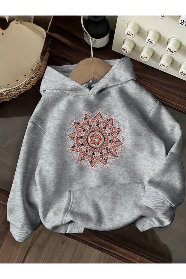 Oversized Unisex Women/Men's Hoodie Sweatshirt with Mandala Print