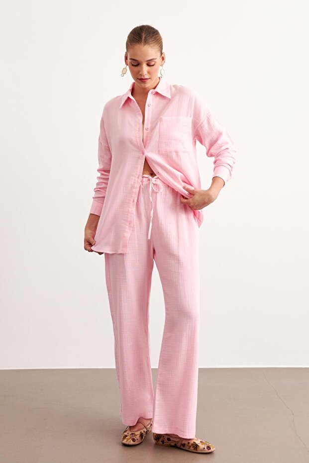 Önü Düğmeli Tek Cepli Oversize Gömlek PUDRA - 2