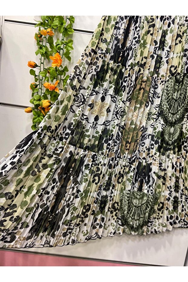 تنورة شيفون منقوشة مع بطانة - 4