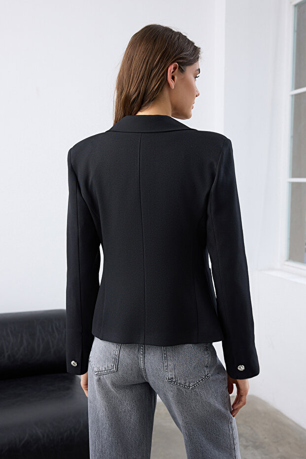 Siyah Aksesuar Düğmeli Cepli Fitted/Bele Oturan Dokuma Blazer Ceket TWOAW26BC00007 - 4