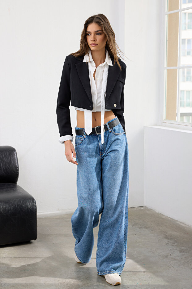 Siyah Crop Astarlı Dokuma Blazer Ceket TWOAW22CE0086 - 2