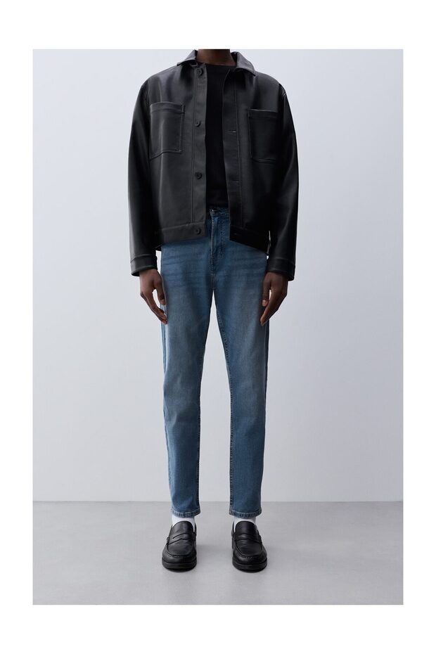 Man Basic Slim Fit Jeans - 2