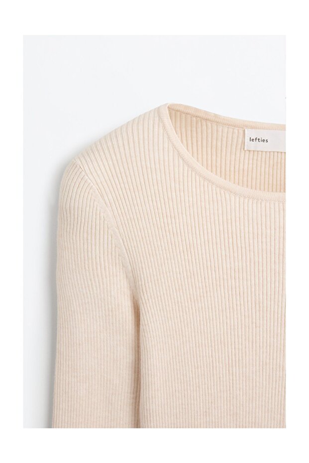 Kobieta Sweter z okrągłym dekoltem i prążkowanym wykończeniem - 7