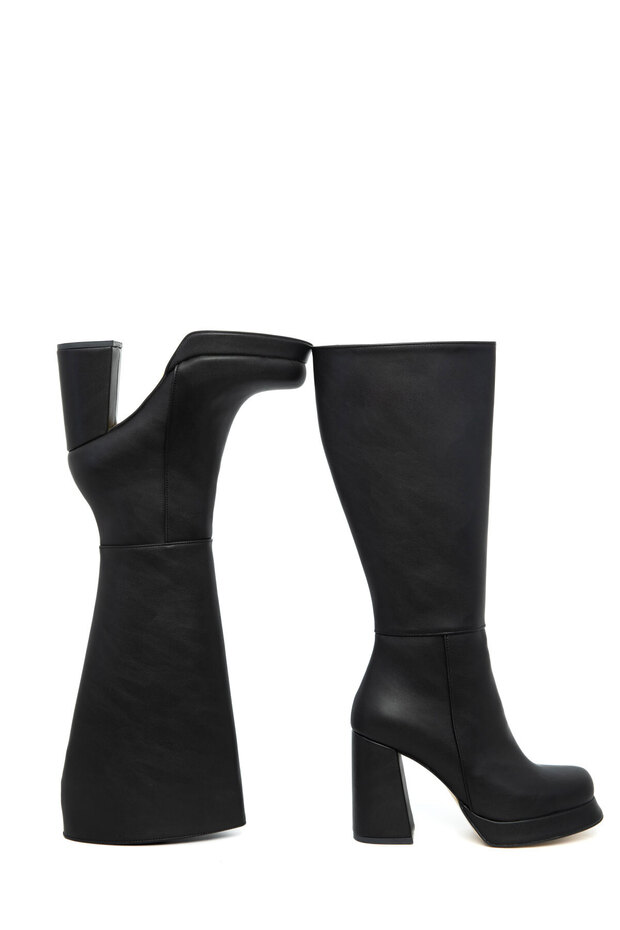 Schwarze Damenstiefel 21101 - 2