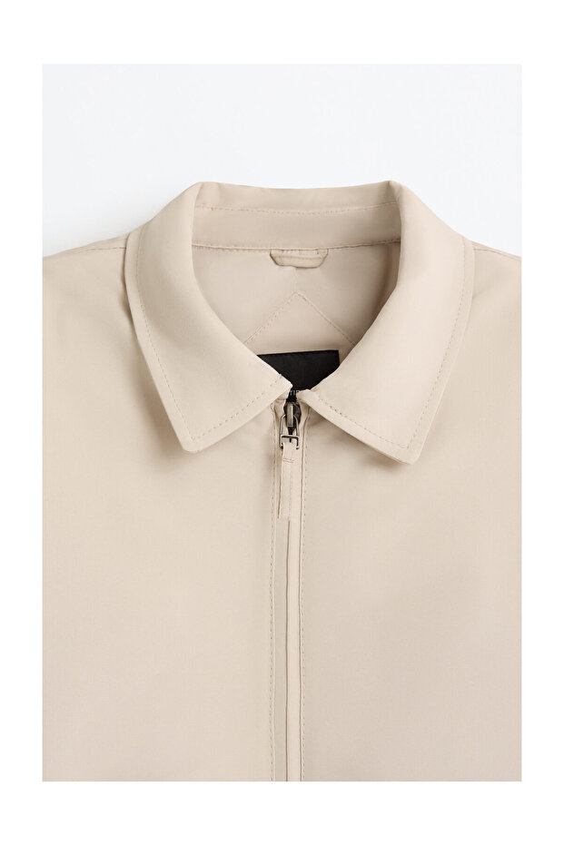 Męska kurtka z podszewką i kołnierzem koszulowym - 7