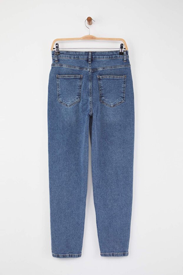 More Sustainable Mavi Yüksek Bel Comfort Mom Jeans TWOAW26JE00057 - 6