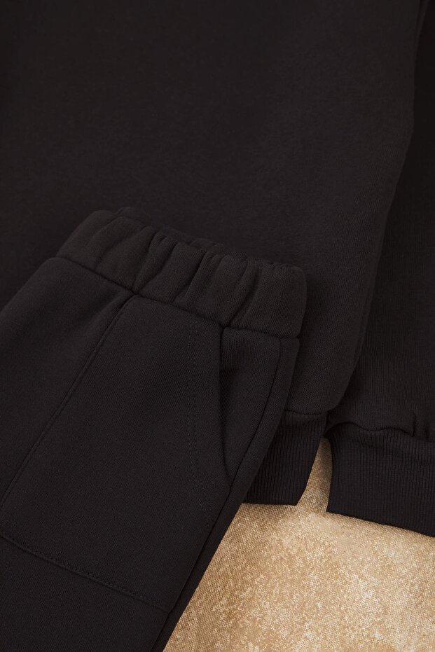 Siyah Pamuklu Düz/Basic Şardonlu Örme Kız Çocuk Sweatshirt ve Eşofman Alt - Üst Takım TKDAW26AU00065 - 3