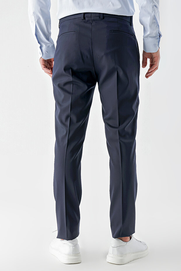 بنطال كلاسيكي بقصة ضيقة للرجال باللون الأزرق الداكن من مادة البوليفيسكون الأساسية - 4