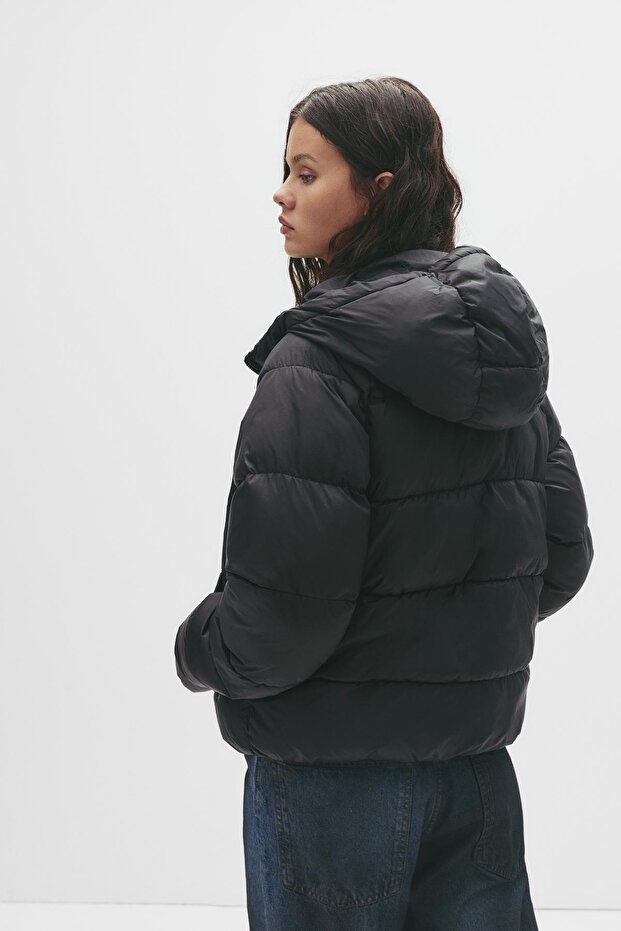 Kapüşonlu şişme mont - 6