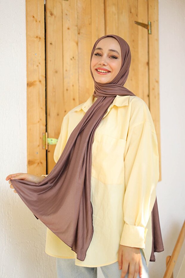 حجاب شال قطني ممشط بني