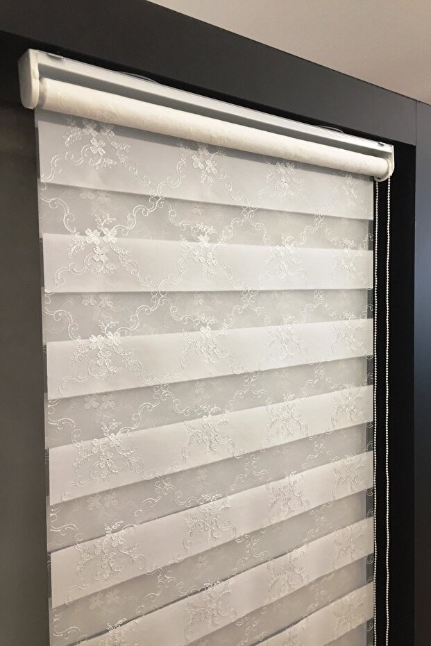 Işlemeli, Nakışlı Zebra Perde Krem - 1