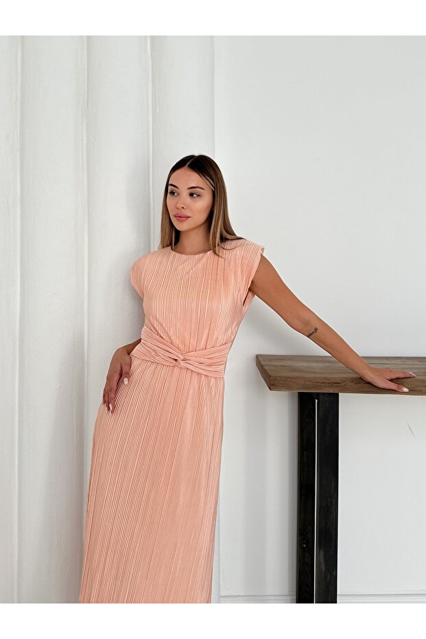 Rochie elegantă plisată pentru damă - 7