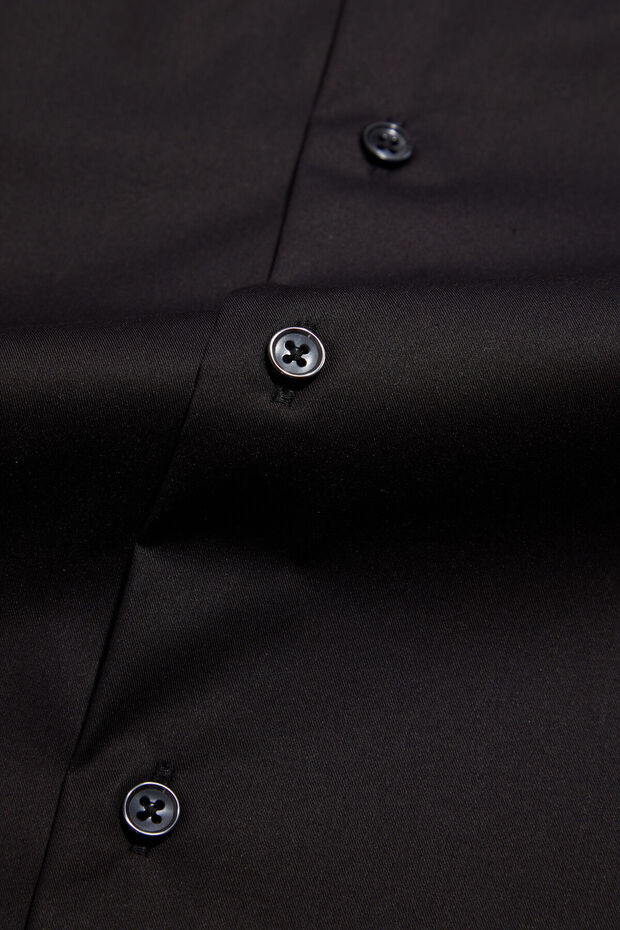 SİYAH GÖMLEK - 5