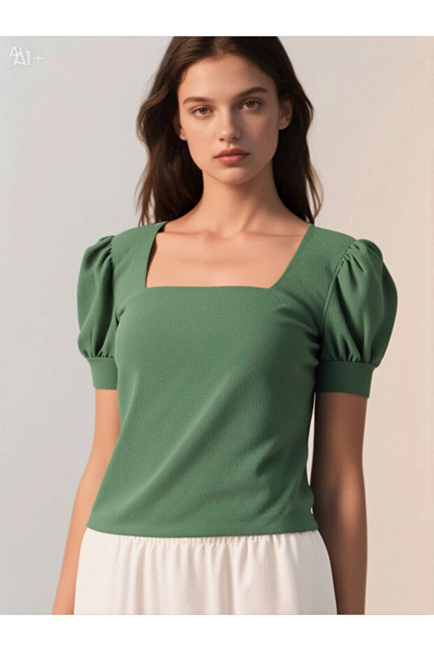 Women's Emerald Green Square Collar Knitted Blouse Hzl22W-Bd104091