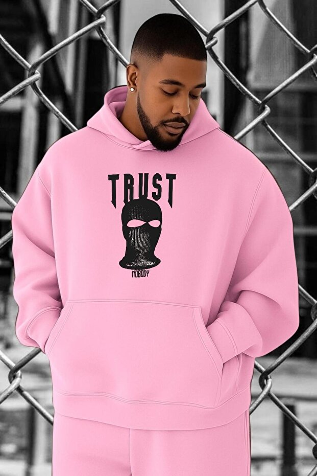سويت شيرت مقاس كبير مطبوع عليه TRUST