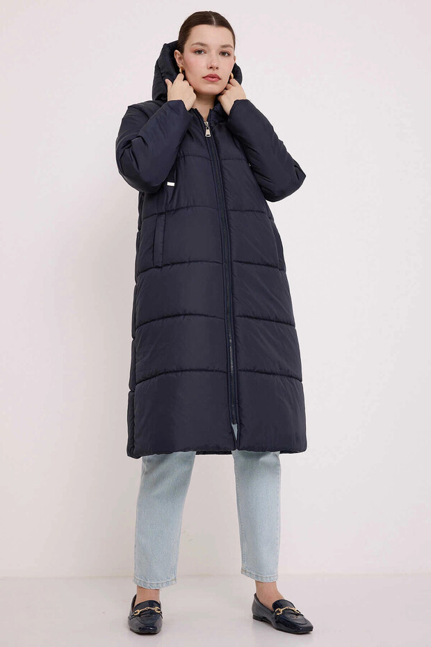 Women's Navy Blue Hooded Long Oversized Puffer Coat Hzl22W-Bd151201