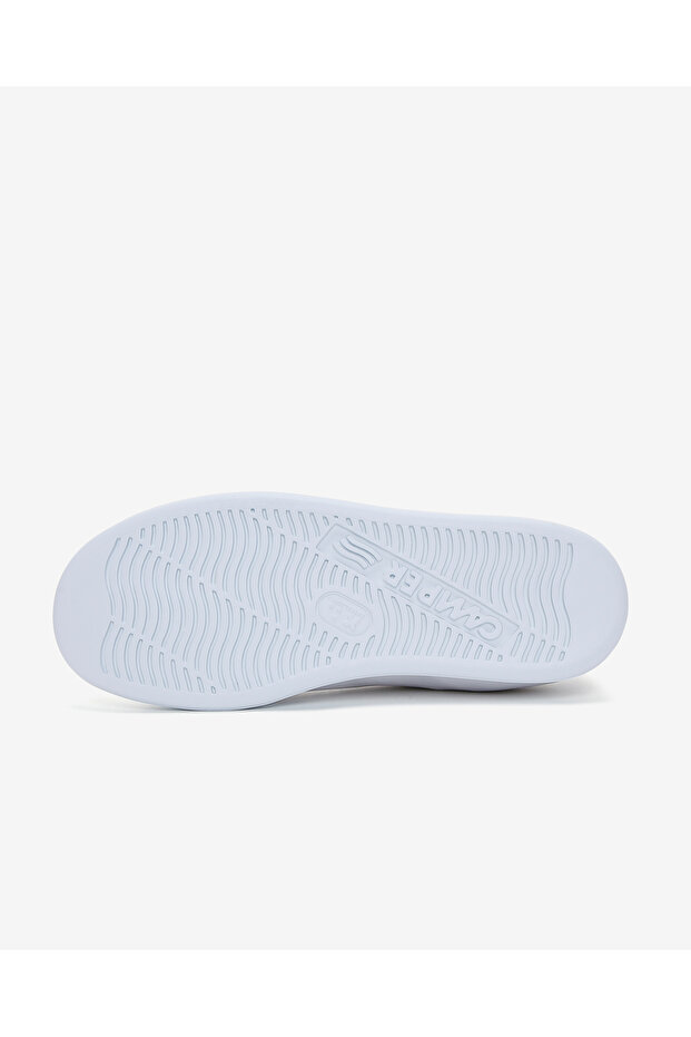 العداء الرابع - 4