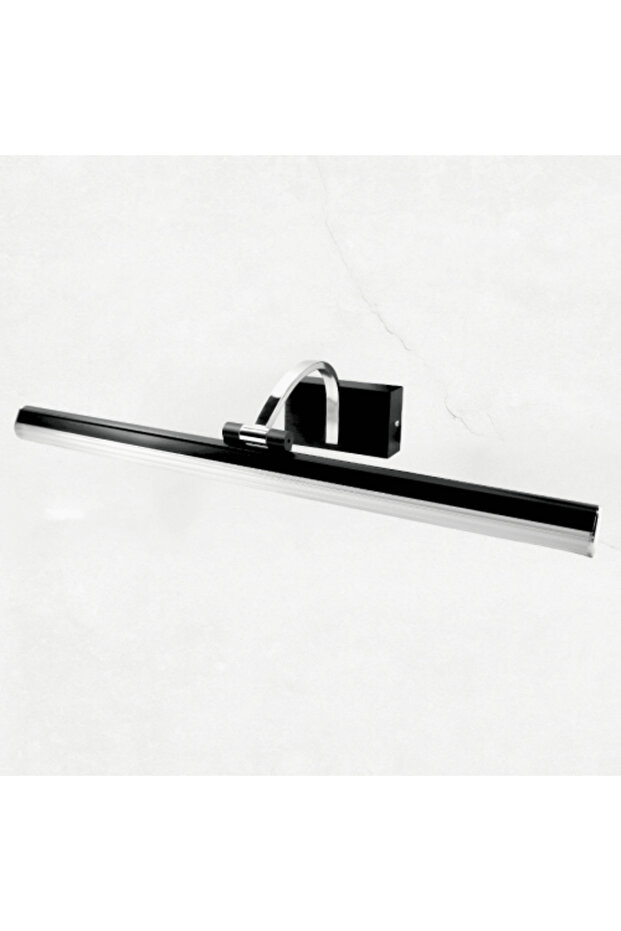 Mirror and Artwork Light with Black Finish and 3 lights with Adjustable Head / width 58cm
