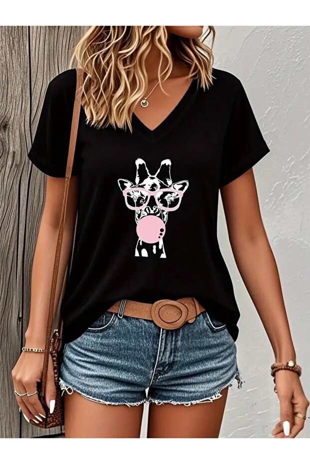 Glasses Giraffe Printed Women's Oversize V-Neck T-Shirt