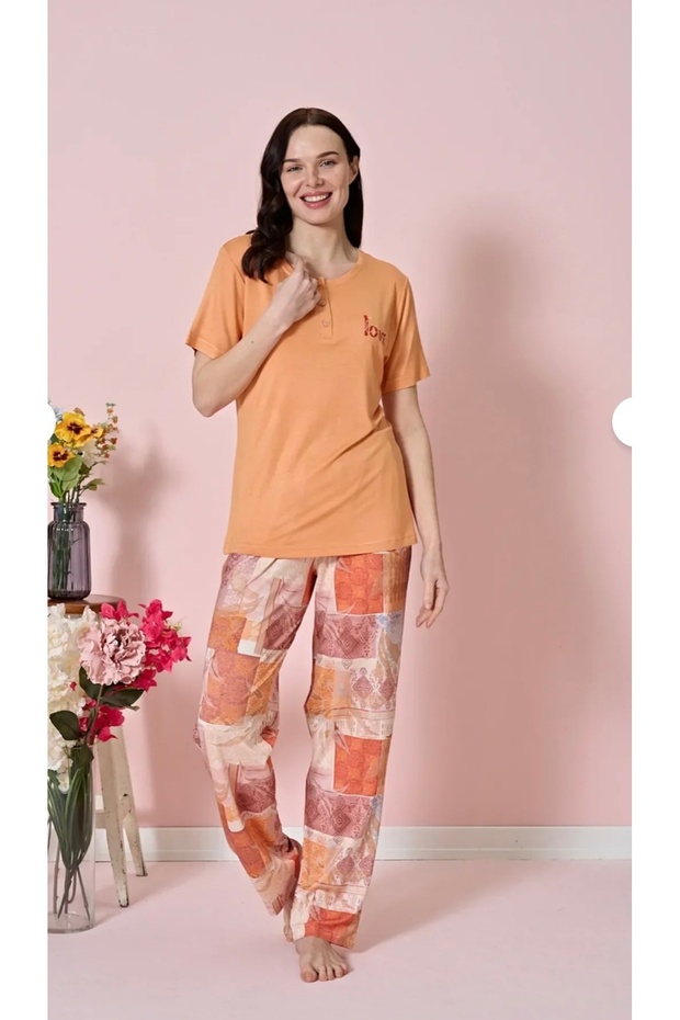 Anti-Wrinkle Fabric Short Sleeve Women's Pajama Set