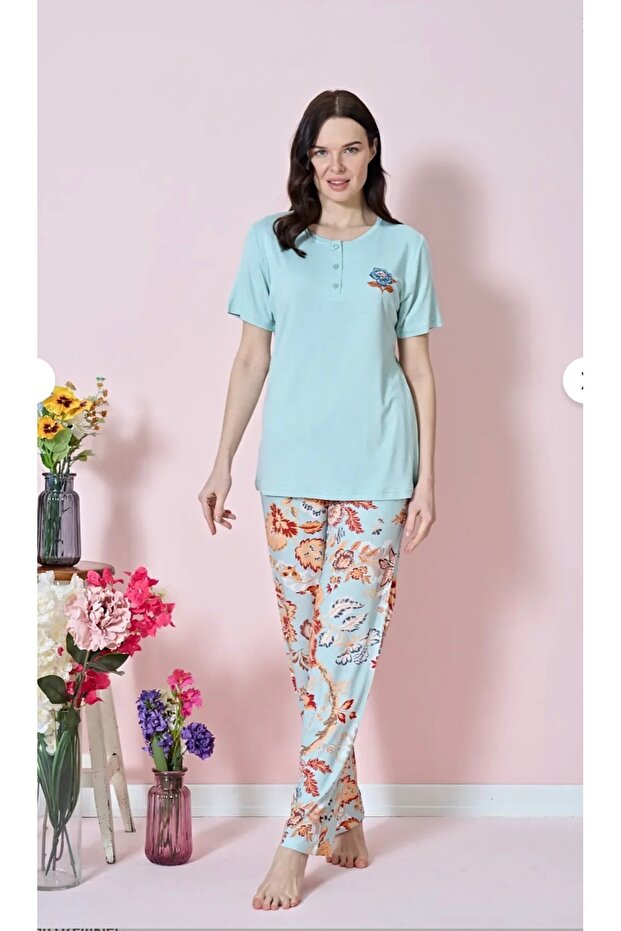 Anti-Wrinkle Fabric Short Sleeve Women's Pajama Set