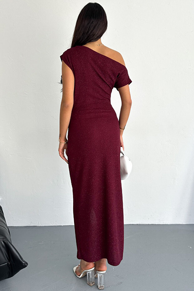 Anvelop Işıltı – Tek Omuz Simli Yırtmaçlı Abiye Elbise - 8