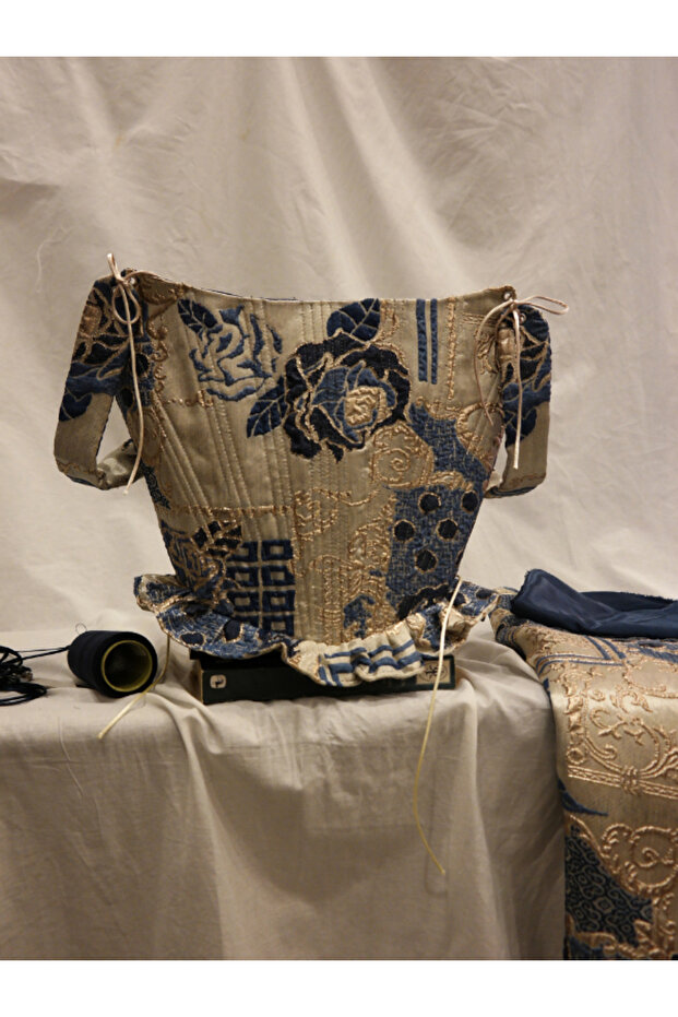 Mahidevran Korse - 1