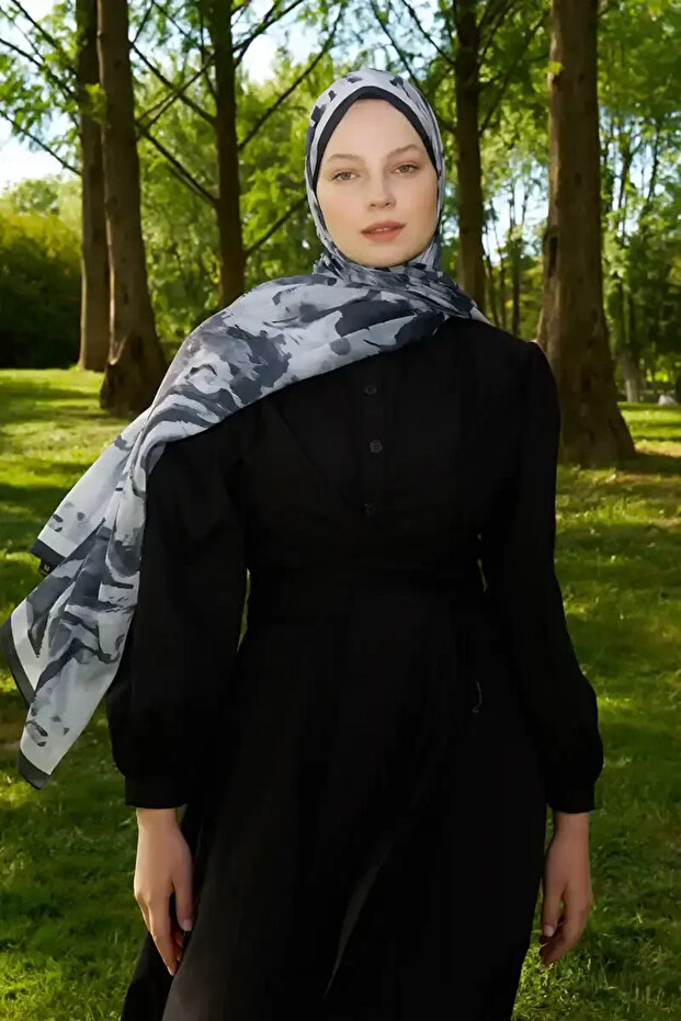 شال بتصميم كارمن من برستيج - أسود