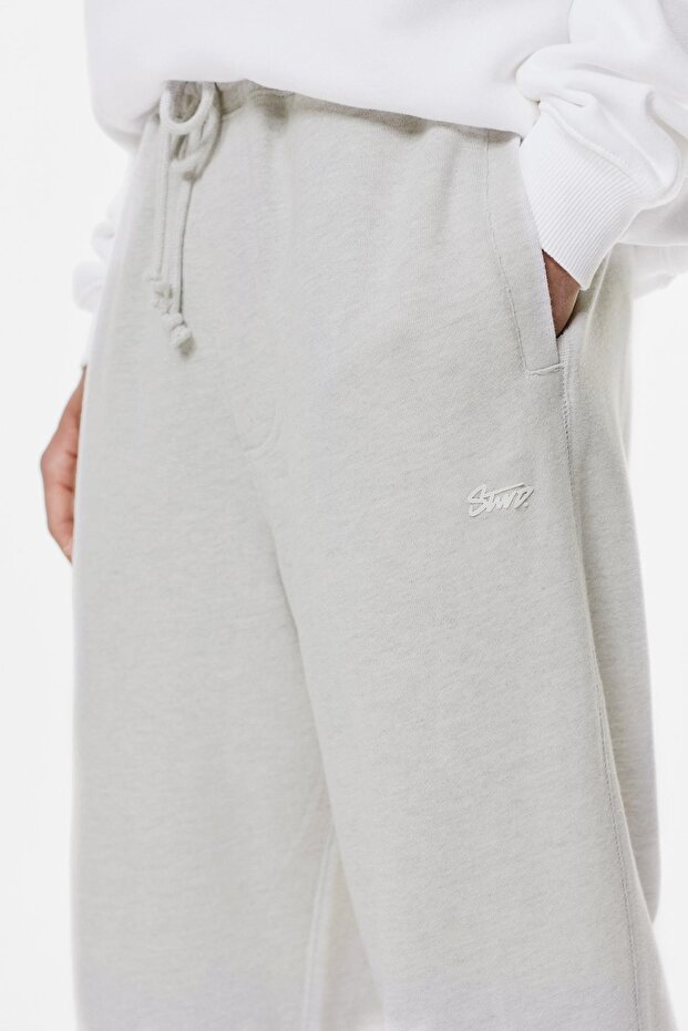 Yırtmaçlı eşofman pantolonu - 5