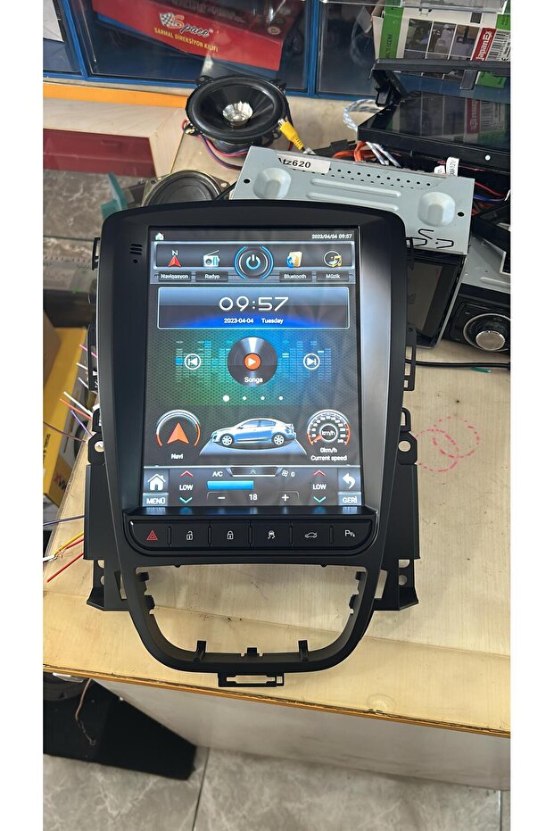 -Astra J Uyumlu Multimedya - 2