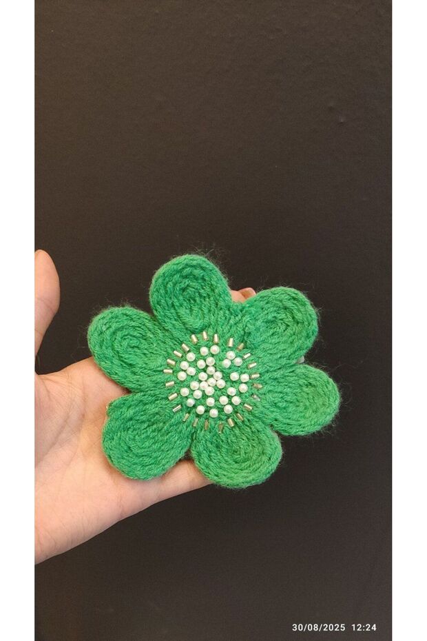 12X12 cm Woven Bead Embroidery Flower Arma Green