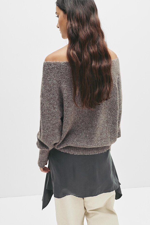 Asimetrik yumuşak örgü kazak - 4