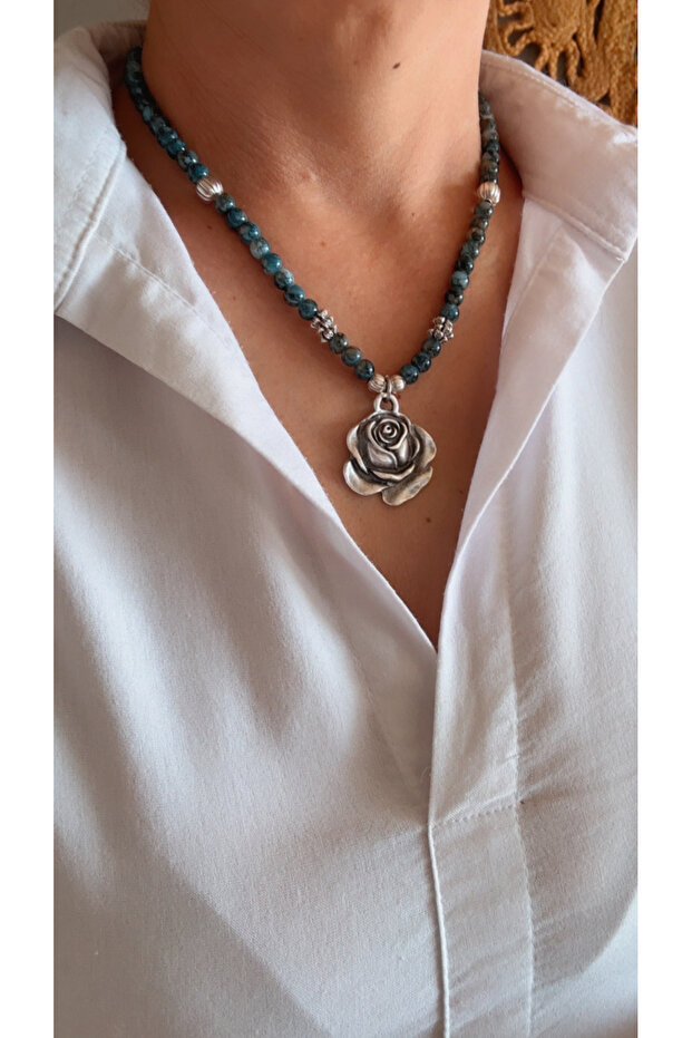 Glass Bead Necklace with Rose Motif