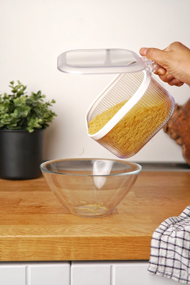 Set of 4 Multi-Purpose Food and Grain Storage Containers (2 X 2.5 Lt, 2 X 1.1 Lt) - 6