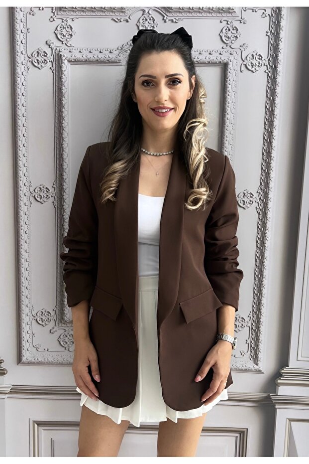 Jacket with gathered sleeves - 1