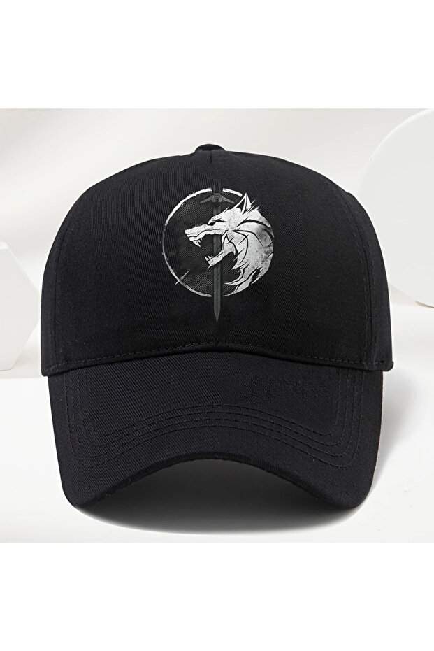 قبعة سوداء مطبوعة بشعار Witcher Kurt - 1