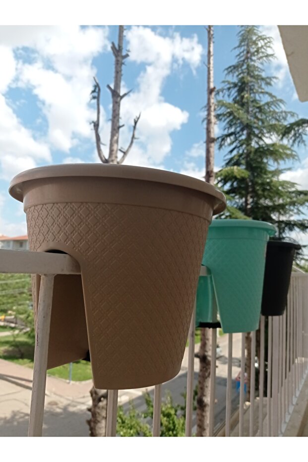 Bodrum Balkon saksı - 4