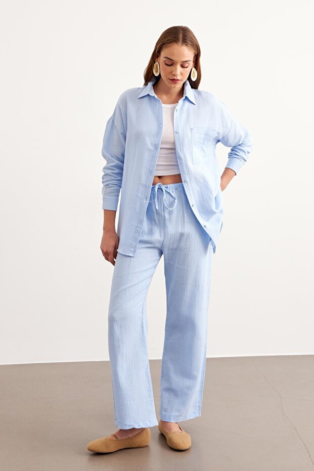 Önü Düğmeli Tek Cepli Oversize Gömlek MAVİ - 2