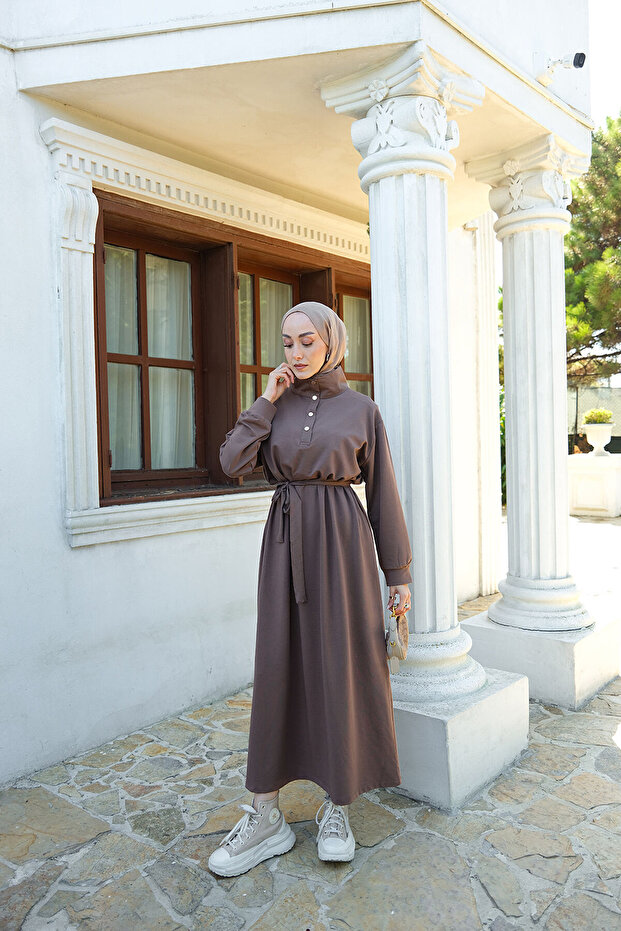 Women's High Collar Snap Fastener Dress Brown