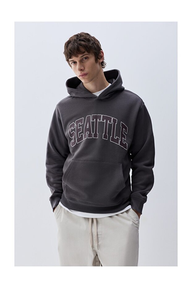 Printed Sweatshirt - 1